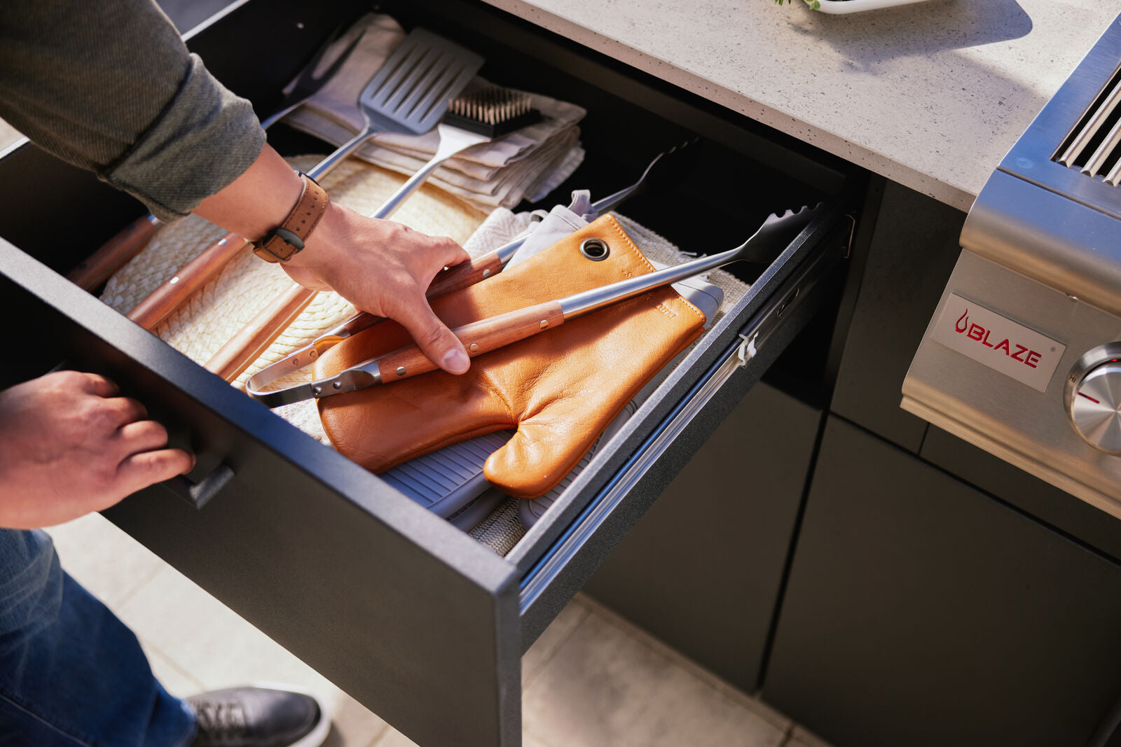 Storage & Warming Drawers
