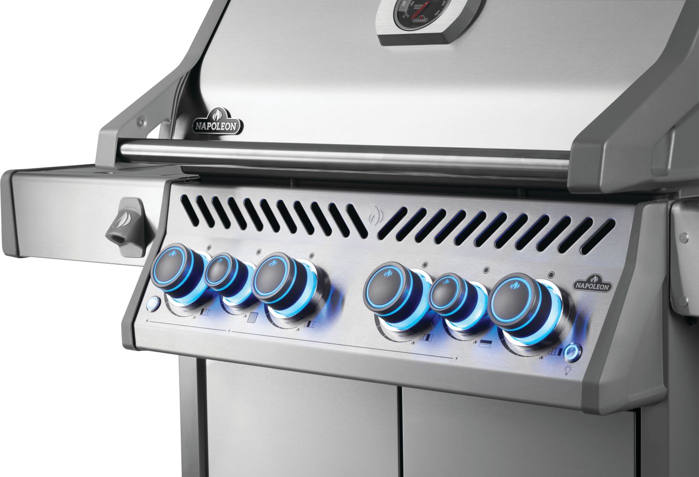 Napoleon Rogue PRO-S 525 4-Burner Natural Gas Grill with Infrared Side and Rear Burner