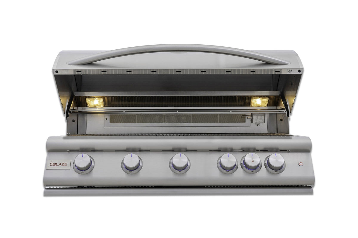 Blaze LTE+ 3-Piece 40" Outdoor Kitchen Package with PCM Components – LTE+ 40" grill (view 3)