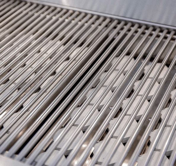Summerset Alturi 36-Inch Built-In Gas Grill - image 4